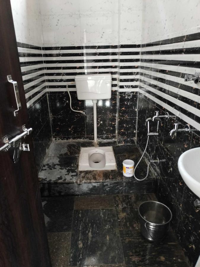 Hotel Oyo Shree G Agra  Zewnętrze zdjęcie