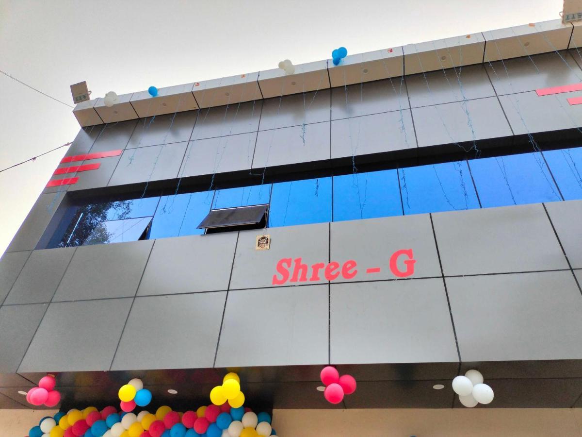 Hotel Oyo Shree G Agra  Zewnętrze zdjęcie